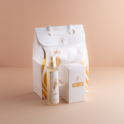 ⁦صندوق هدايا  ابيض عطر ومرش الجابر⁩ - الصورة ⁦2⁩