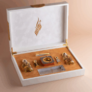 صندوق جلد مع عطر 100 مل